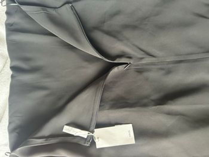 Robe dos nu - photo numéro 8