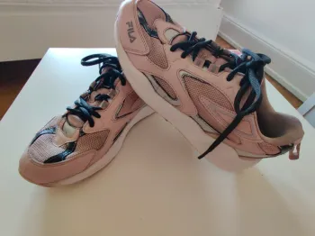 Baskets fille 37 FILA