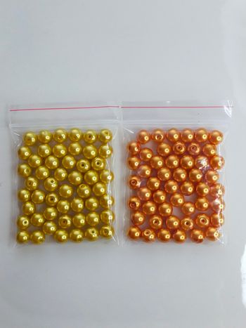 100 perles de verre 8mm nacrées 50 jaunes + 50 oranges Lot n°5616
