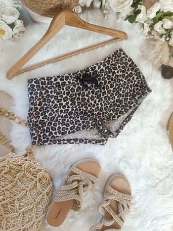 Jolie short léopard H&M taille S