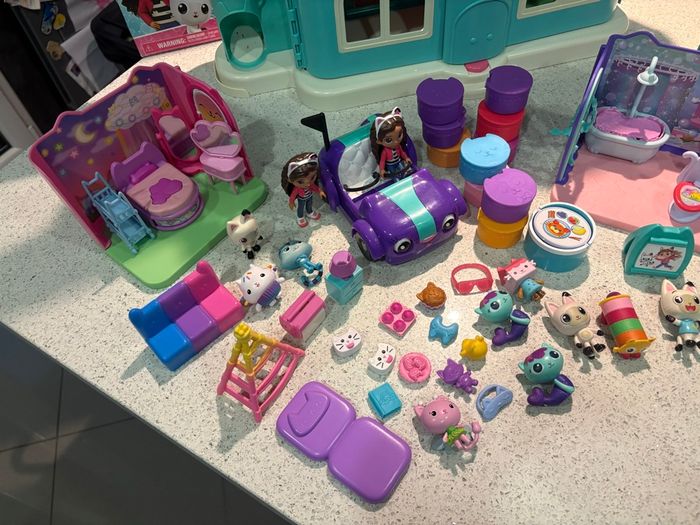 Maison Gabby chat + accessoires - photo numéro 2