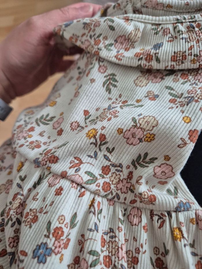 Robe primark 12-18 mois - photo numéro 3