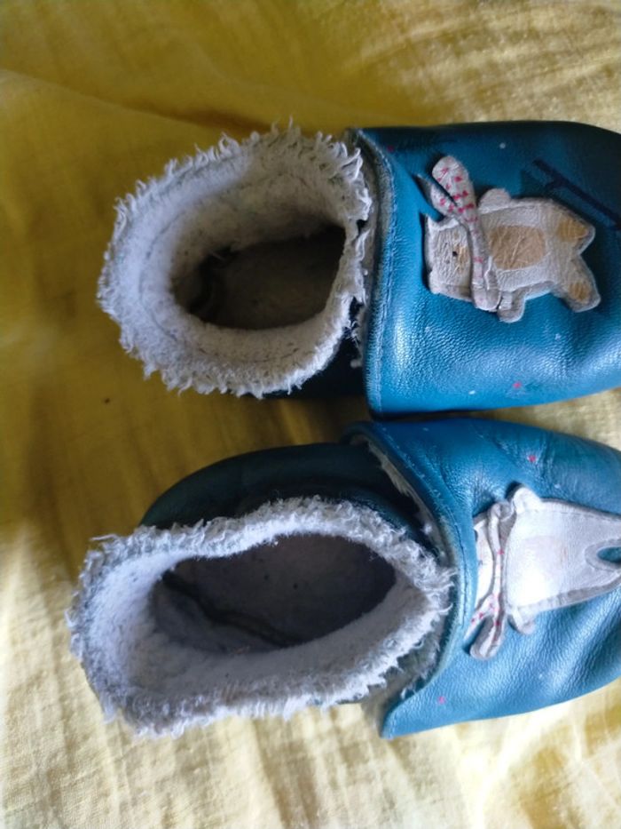 Chaussons tout cuir taille 22 - photo numéro 2