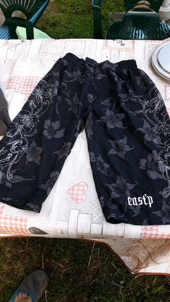 Pantacourt homme taille L