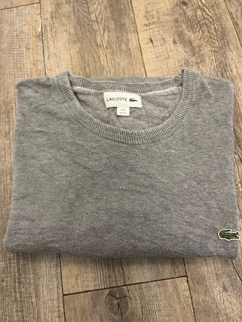 Pull Lacoste gris 