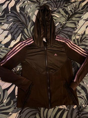Veste adidas violet et noir taille 40