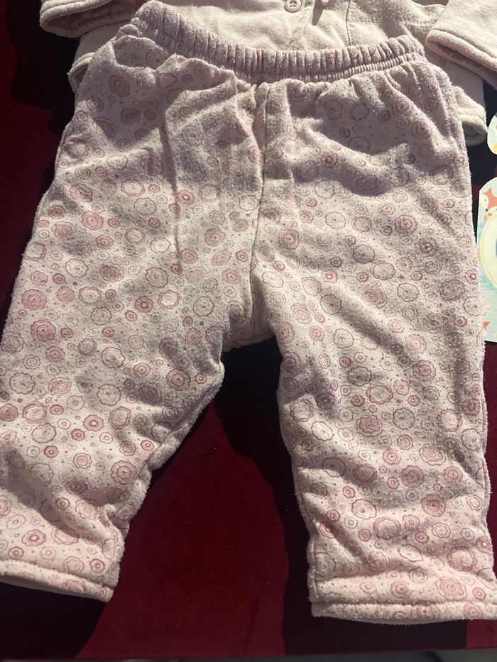 Ensemble gilet pantalon 6 mois - photo numéro 2