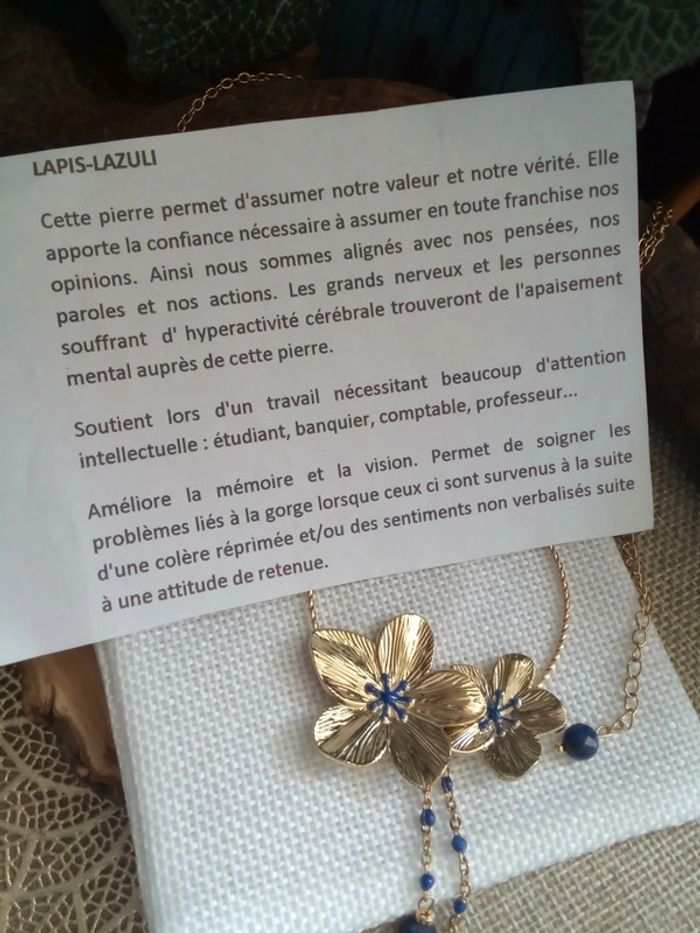 Collier bohème fleurs et pierres de lapis lazuli - photo numéro 2