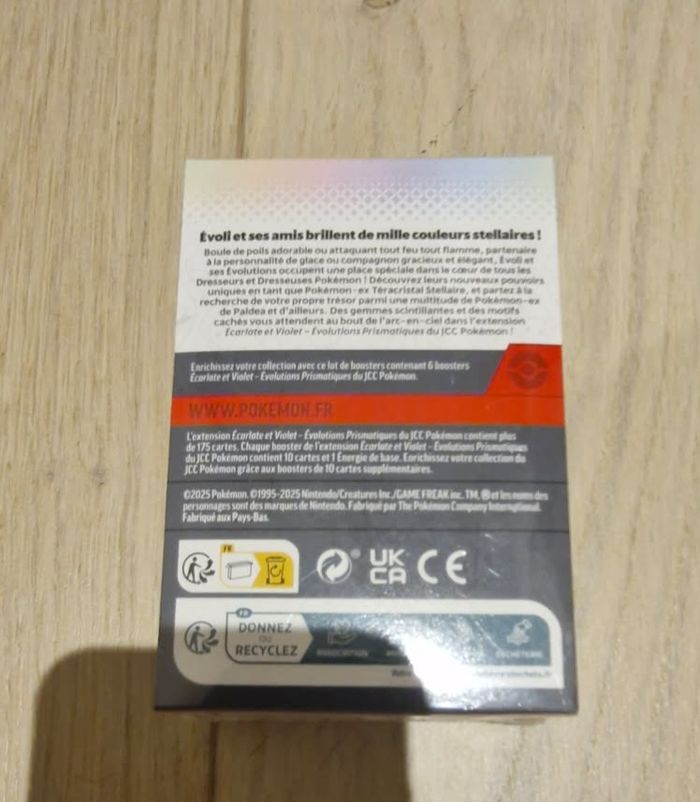 Bundle évolution prismatique 8.5 scellé Pokémon - photo numéro 4