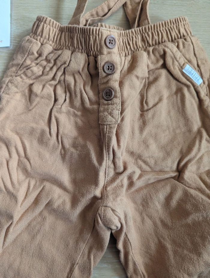 Salopette pantalon Kiabi 12 mois - photo numéro 2