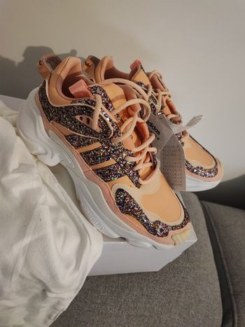 Basket adidas fille taille 36