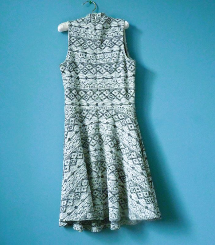 Robe longue Femme superdry XS 34 graphique grise TBE col montant - photo numéro 3