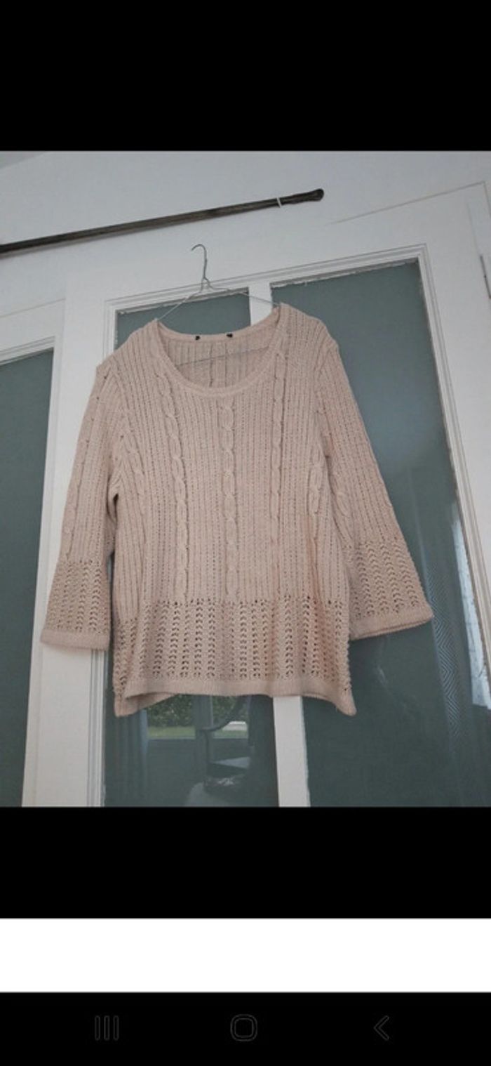 Pull beige ajouré