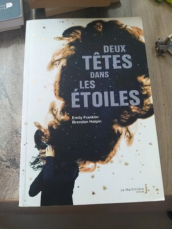 Deux tetes dans les étoiles