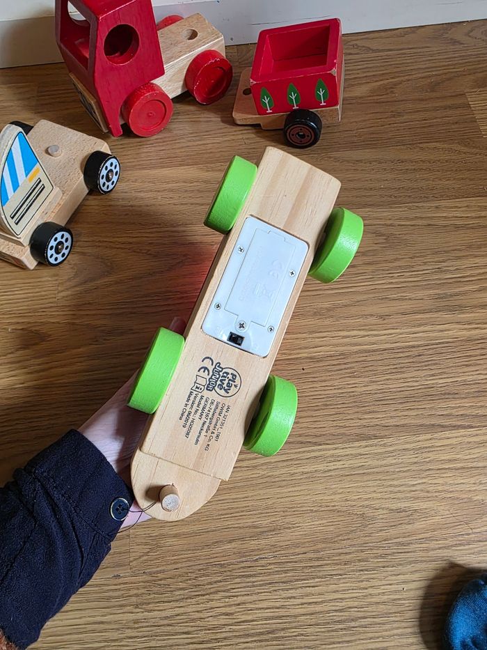 Lot de jouets en bois - photo numéro 4