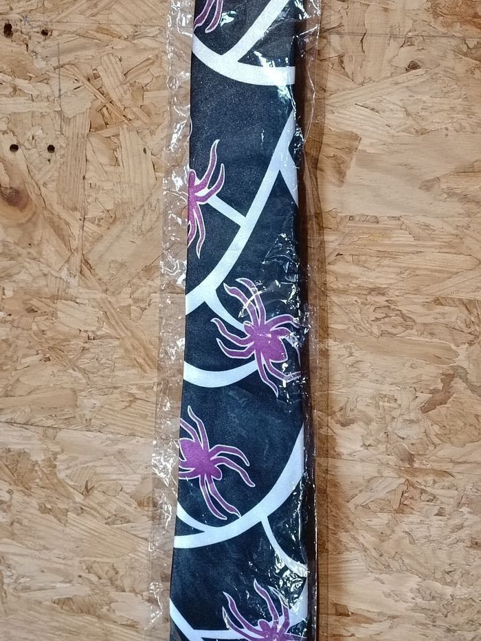 Cravate - photo numéro 2