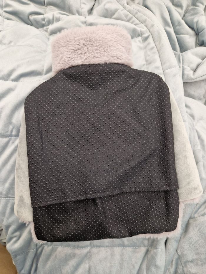 Bouillotte Chausson SENSLY 2L – Gardez vos pieds bien au chaud ! - photo numéro 5