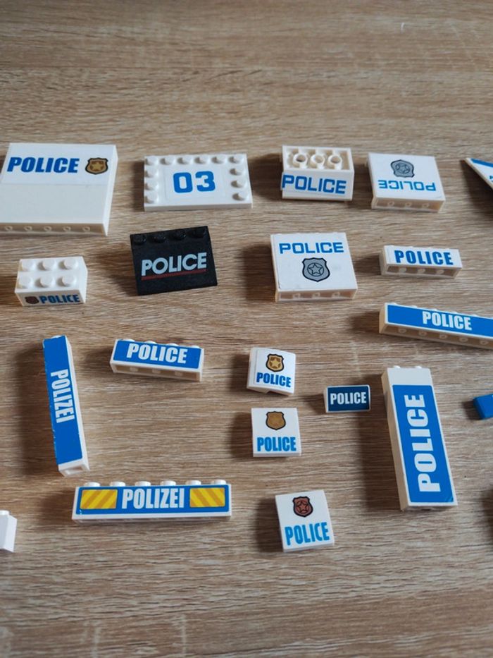 Lego city police lot 28 pièces divers - photo numéro 4