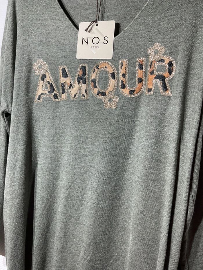 Pull « amour » femme taille unique (36-42)- Nos- neuf avec étiquette - photo numéro 2