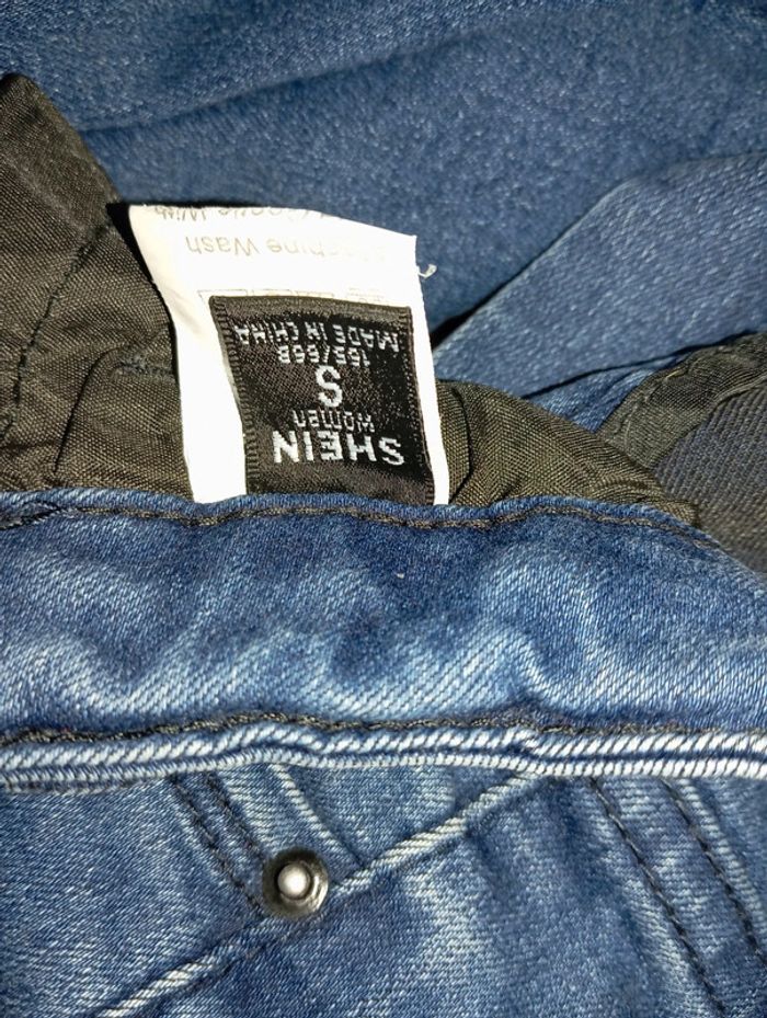 Jeans 👖 slim TBE taille S de marque Shein - photo numéro 3