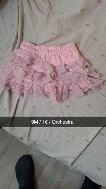 Jupe rose à froufrou