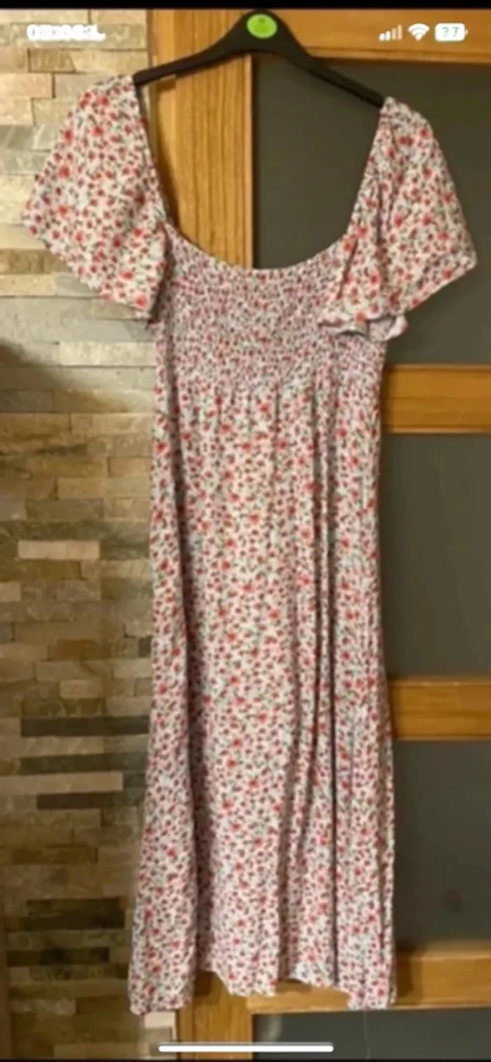 Robe à manches volants Zara taille L - photo numéro 3