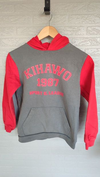 Sweat a capuche t 12 ans gris et rouge