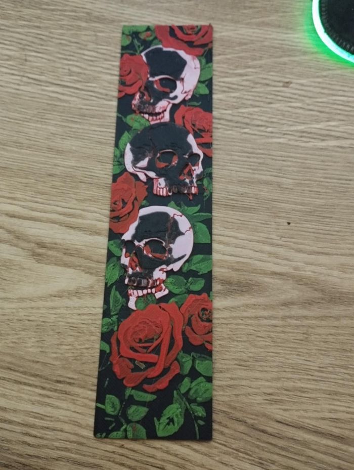 Marque page tête de mort florale - photo numéro 2