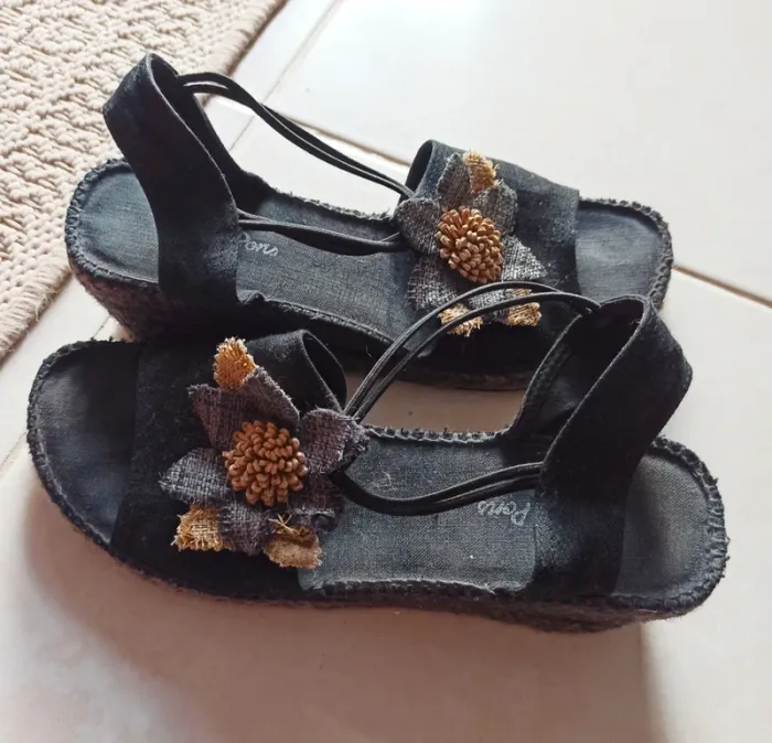 Nus pieds compensés 40