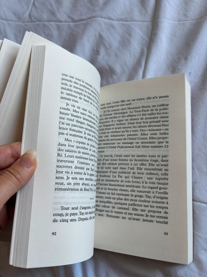 Livre Comment j’ai liquidé le siècle – Flor Vasseur – Équateurs – Roman contemporain - photo numéro 10