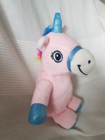 Peluche licorne Windel GmbH