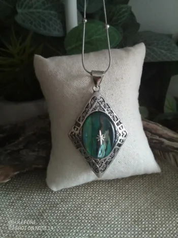 Collier argenté ormeaux abalone étoile du Nord