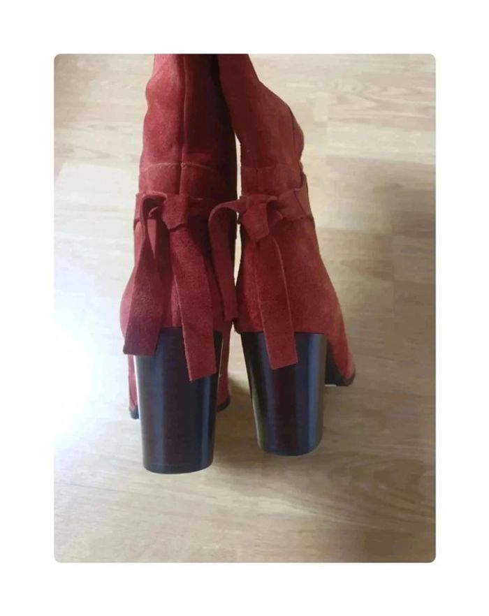 Magnifique bottes hautes en cuir prix neuf 169,00 euros - photo numéro 6