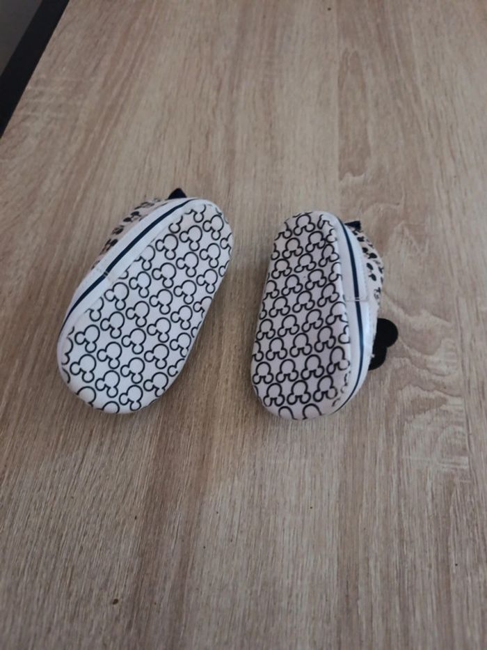 Chaussure bébé - photo numéro 3