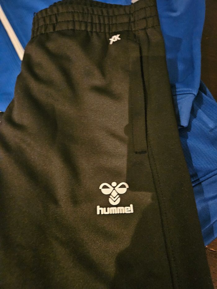 Ensemble Hummel NEUF taille M - photo numéro 3
