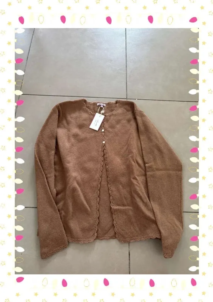 🧶 Gilet fille Acanthe – Taille 12 ans – Neuf avec étiquette 🧶 - photo numéro 3