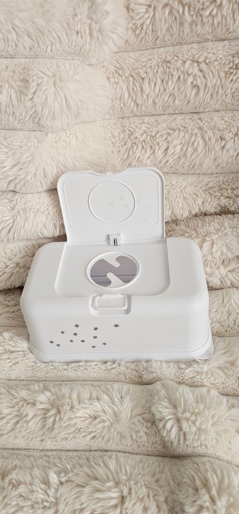 Boite a lingettes humides bébé Neuf