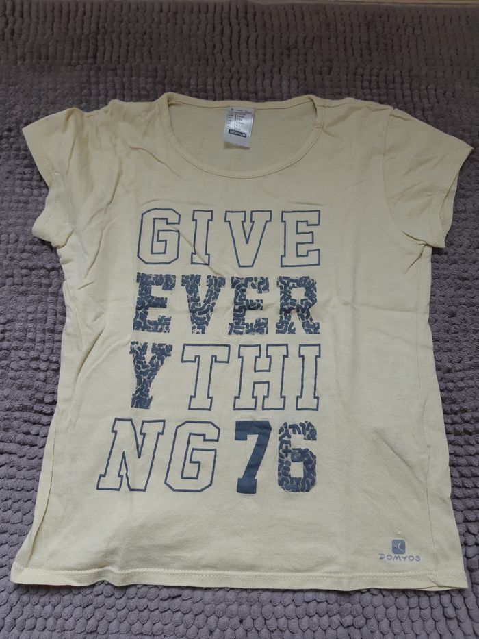 T-shirt Décathlon 6 ans