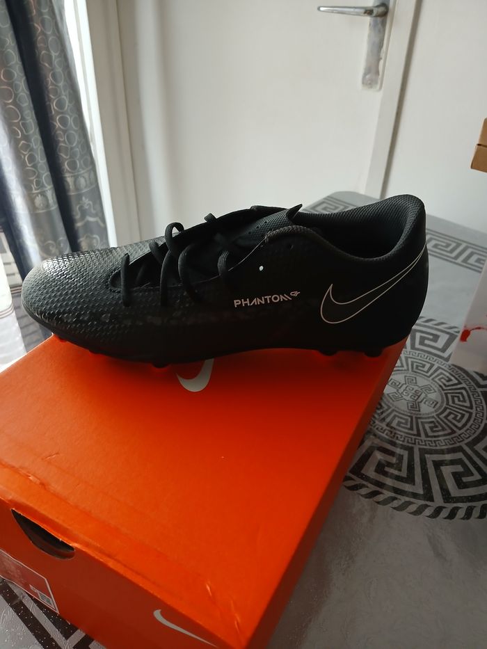 Crampons nike