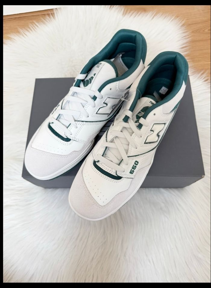New Balance 550 cuir – Taille 45,5 – Neuf avec étiquette - photo numéro 7