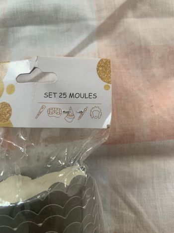 Moule papier le lot de 25