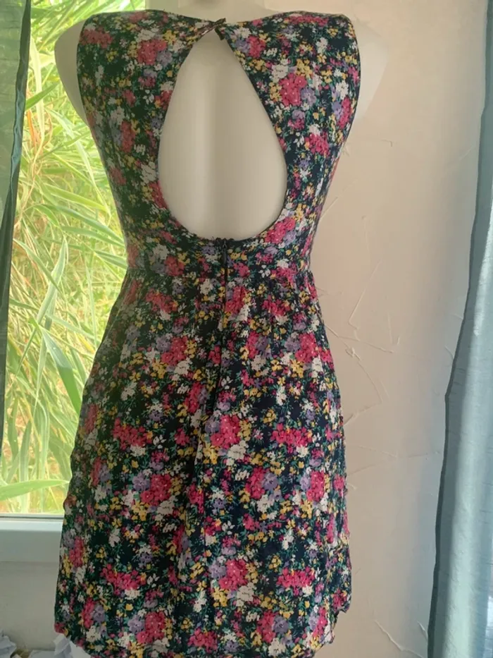 Débardeur Impoint évasé dos nu fleurie taille XS-S - photo numéro 4