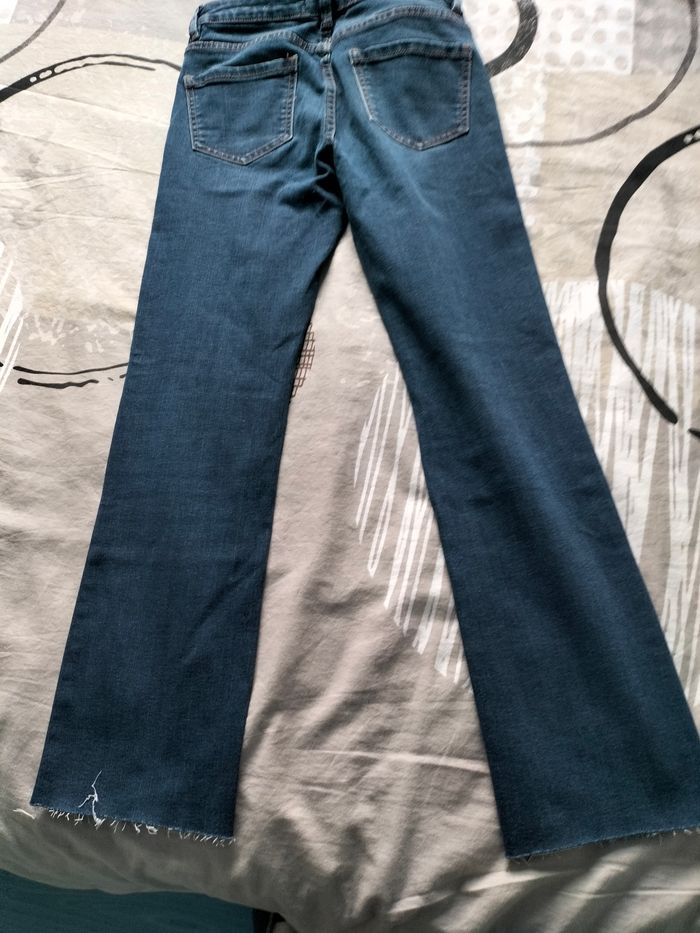 Jean taille basse 36 - photo numéro 2