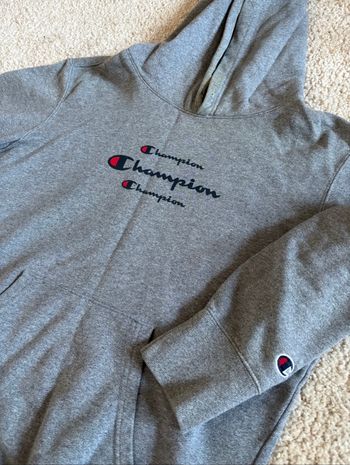 Pull à capuche Champion