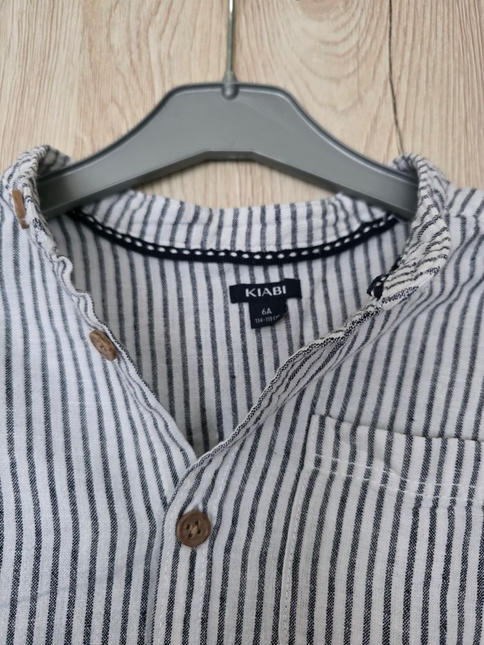 CHEMISE MANCHE LONGUE RAYURES BLANC/GRIS GARÇON 👦 KIABI 8ANS - photo numéro 4