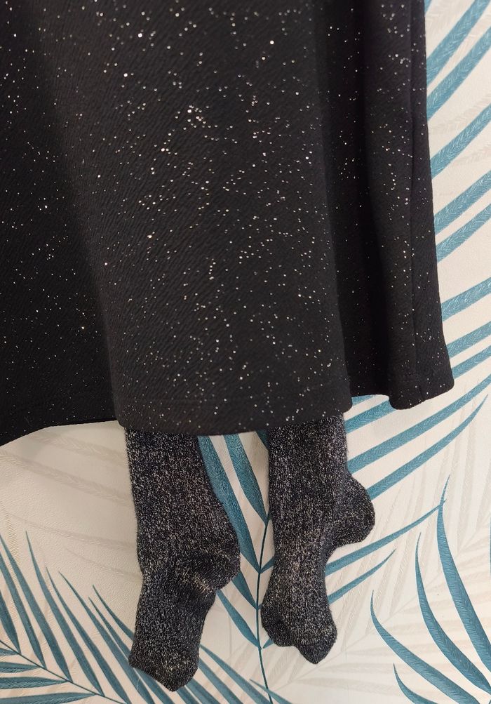 🌸 Robe pailletée avec collant - Tissaìa - 6 ans 🌸 - photo numéro 3