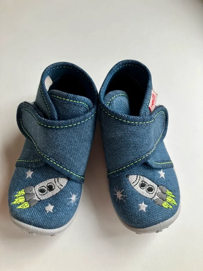 Chausson bébé taille 20 - photo numéro 2