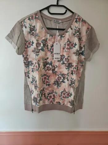 Tee shirt oxana