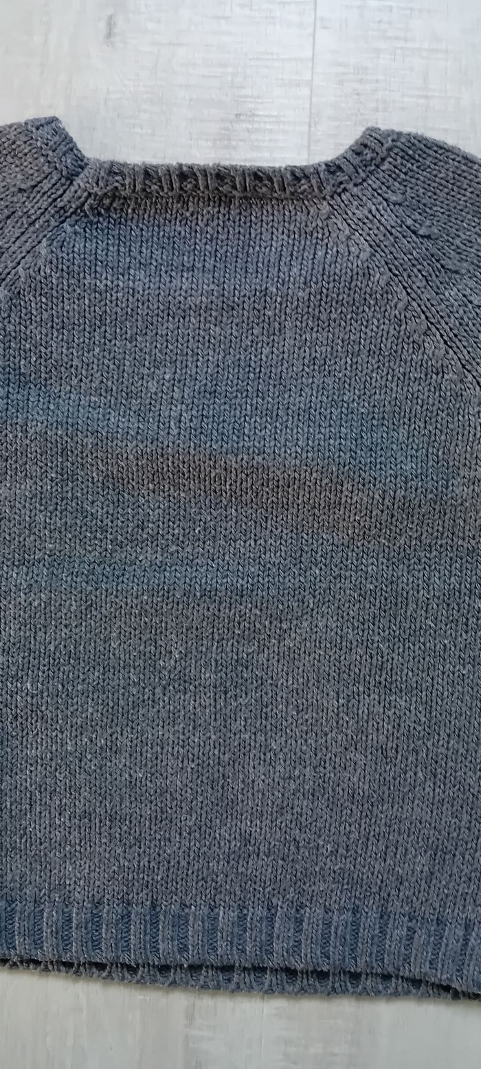 Pull Kiabi 8 ans - photo numéro 5