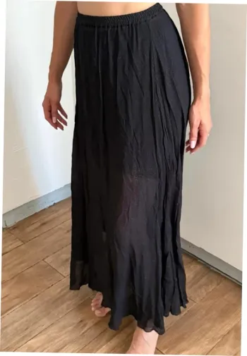 Jupe longue noire transparente à paillettes dorées – Jeanne Vouland – Taille 36
